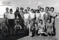 3154 - Schulausflug 1955 Lehrerin Frau Ziemens