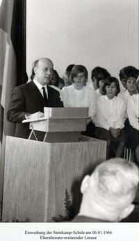 5702 - Einweihung Steinkampschule 1966 (4)