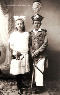 0469 - Annemarie + Artur Sager 1924
